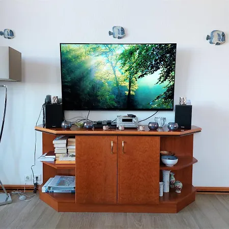 Gudrun By Unsere Urlaubszeit * بينز